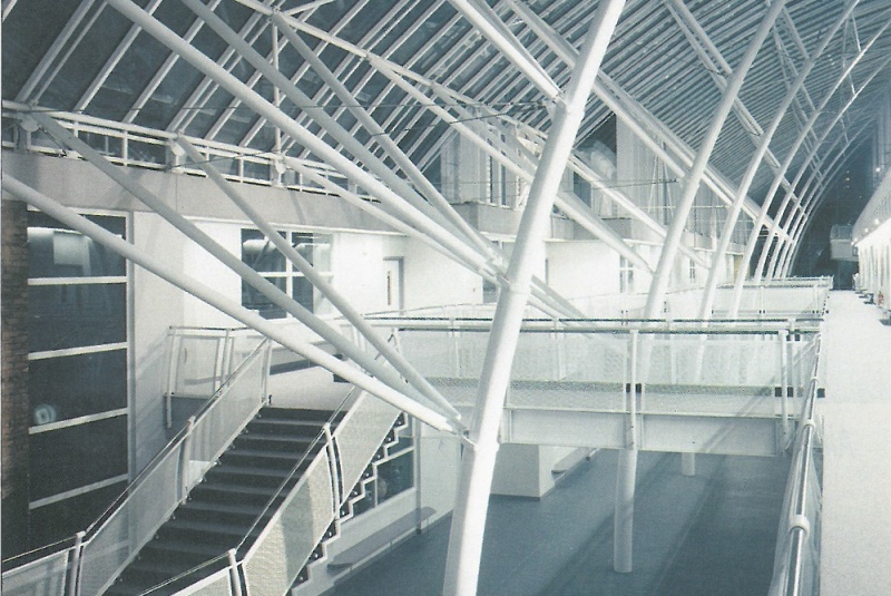 File:1994 - Swanlea Secondary School.jpg
