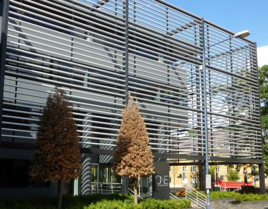 Use of steel in cladding systems - SteelConstruction.info