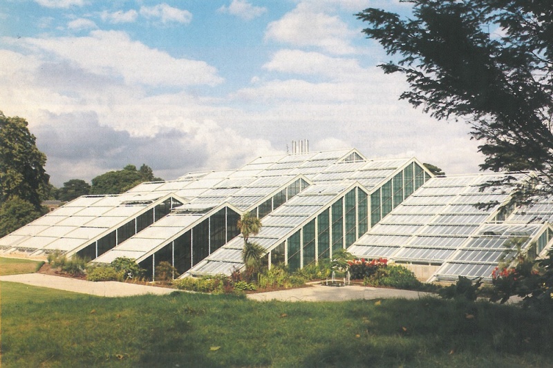 File:1986 - Princess of Wales Conservatory Kew.jpg