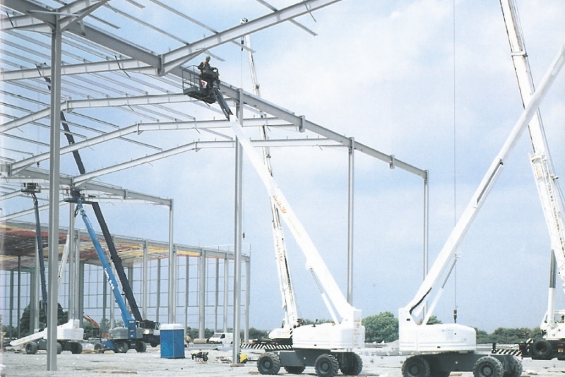File:2002 - TNT FastTrack Magna Park.jpg