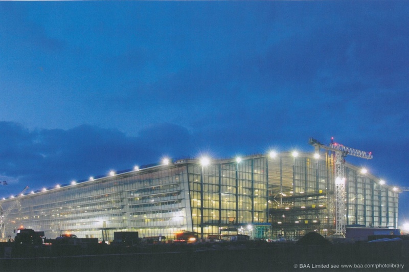 File:2008 - Terminal 5 Heathrow Airport.jpg