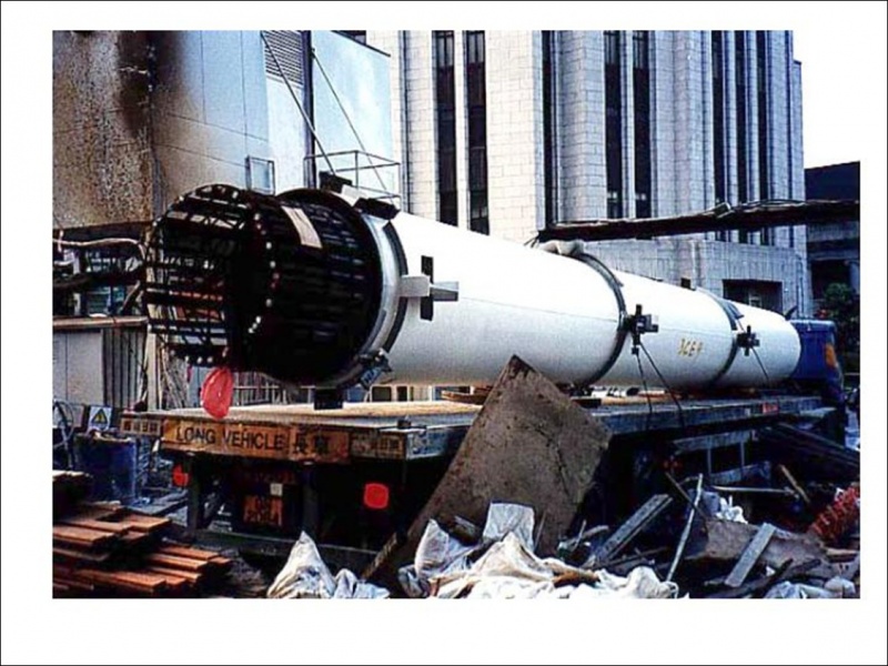 File:Reinforced hollow section arriving on site.jpg