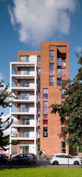 File:Ducie Court-1.jpg