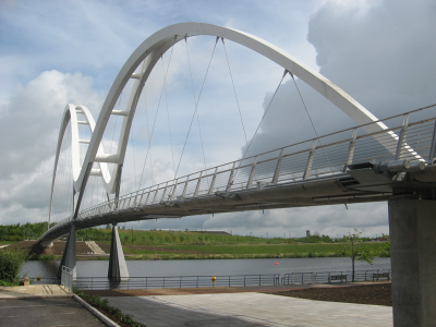 Infinity footbridge Stockton.png