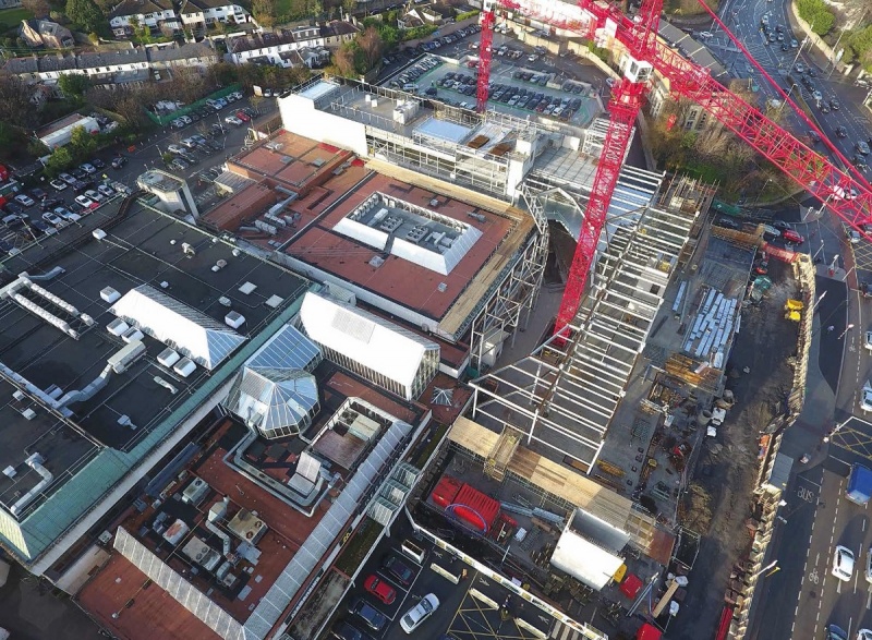 File:Frascati Shopping Centre-1.jpg