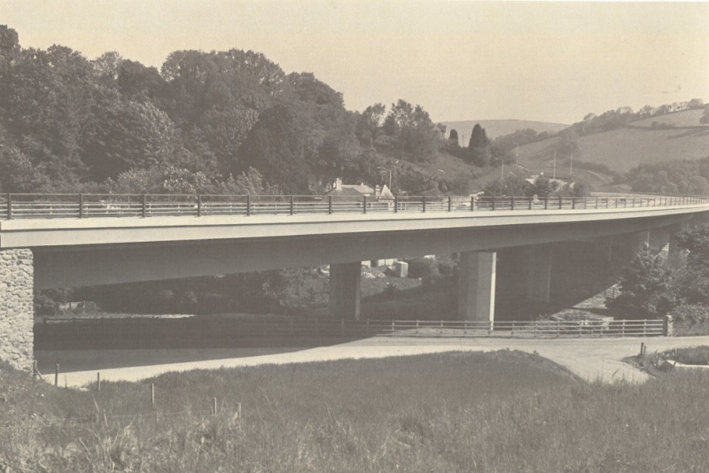 File:1975 - River Mardle Viaduct.jpg