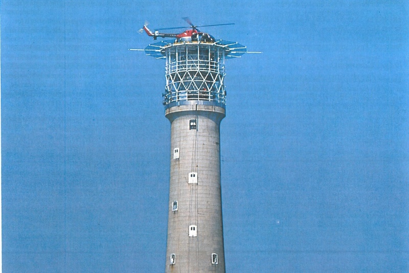 File:1977 - Bishops Rock Lighthouse Helideck.jpg
