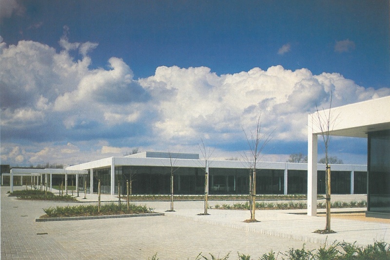 File:1986 - Kiln Farm 7 Special Units Milton Keynes.jpg