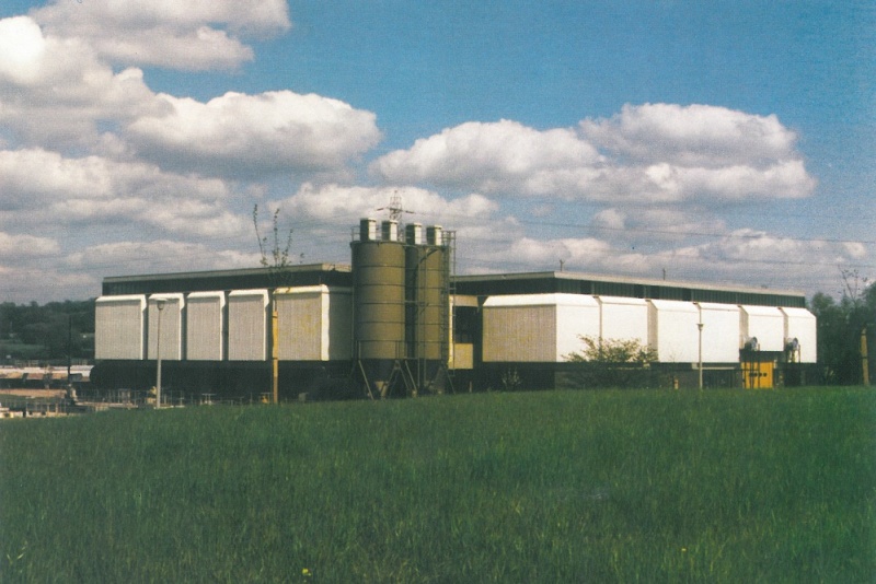 File:1976 - Sludge Press House Burton upon Trent.jpg
