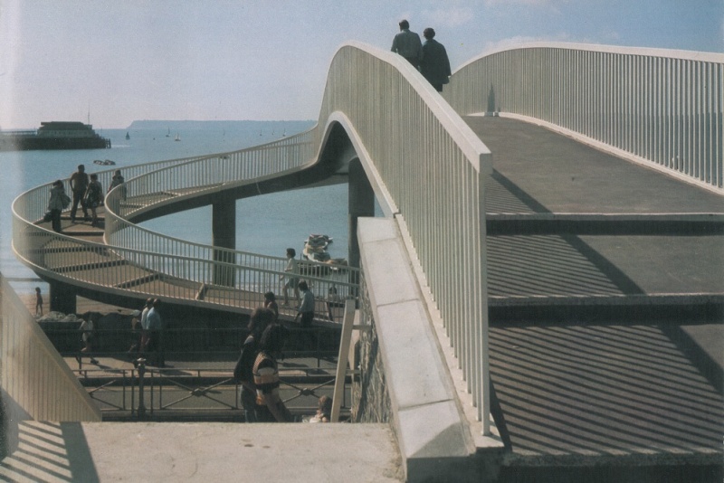 File:1972 - Torbay Road Footbridge.jpg
